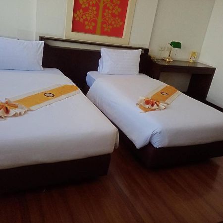 Grand Phranakhon Hotel 大城 外观 照片